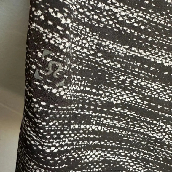 Lululemon T.H.E. Short All Court Texture White Black Stretch Linerless Quick Dry - Picture 3 of 8